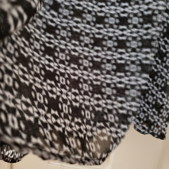 🌼Ladies tunic - Picture 5 of 6